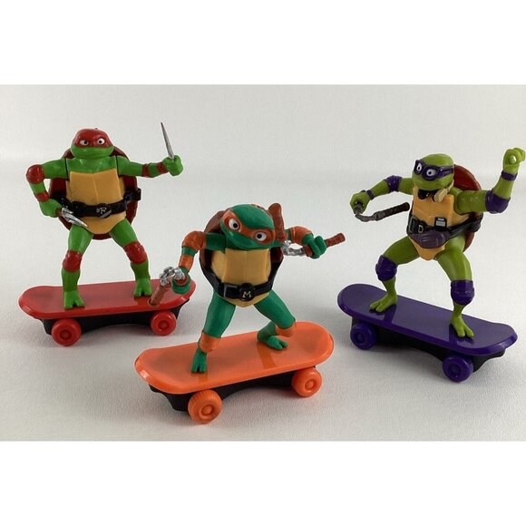 Playmates Toys Other - Teenage Mutant Ninja Turtles Mutant Mayhem Sewer Shredder Figures Skateboard Toy
